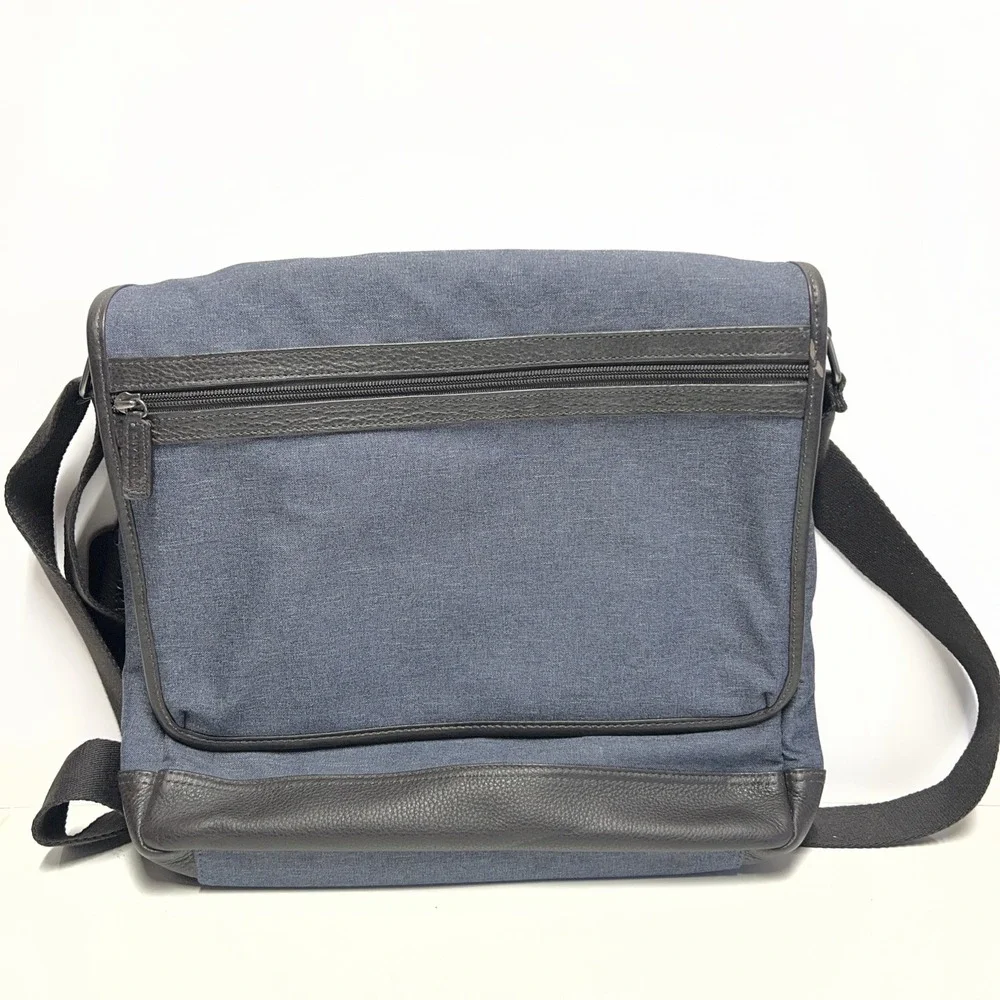 Levenger Staff Bag Messenger Crossbody Carry On Blue Jean Black Leather Accent